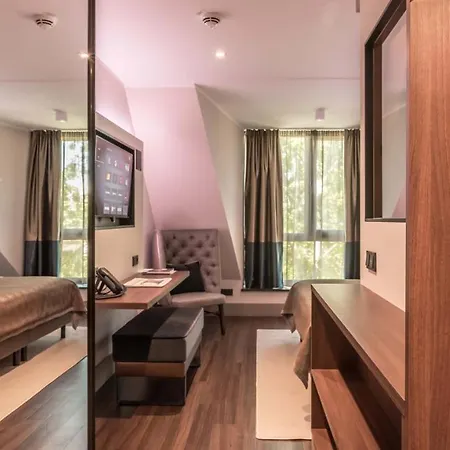 Innspire Hotel 4*