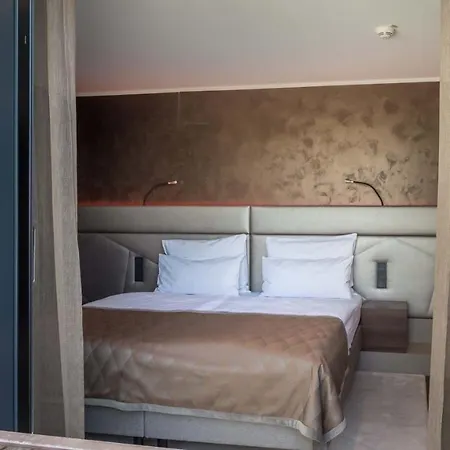 Innspire Hotel 4*