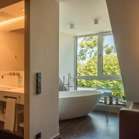Innspire 4* Μόναχο