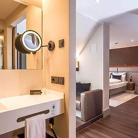 Innspire Hotel 4*