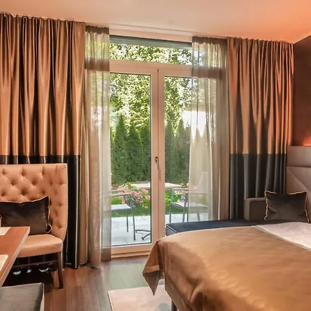 Отель Innspire 4*