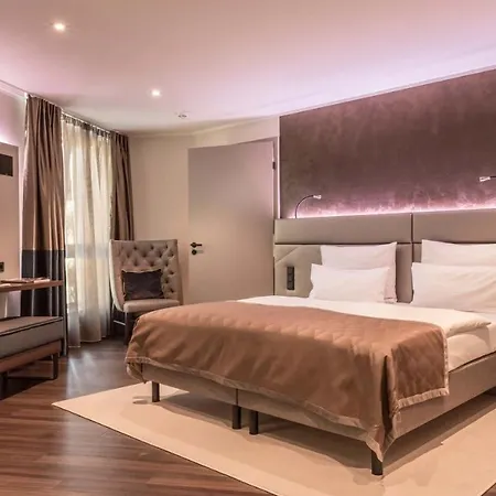 Отель Innspire 4*