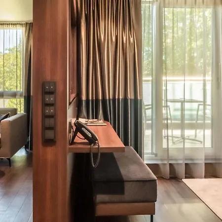 Отель Innspire 4*